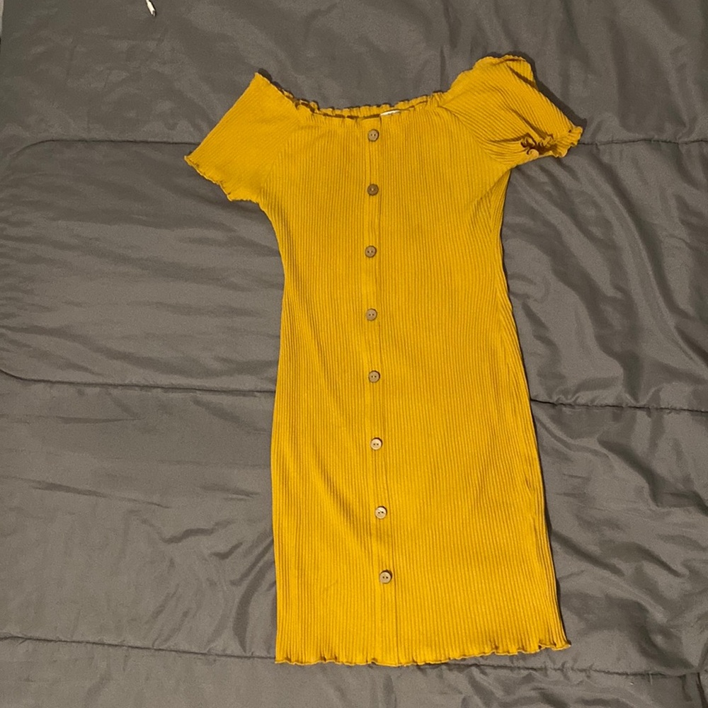 Yellow off shoulder fitted dress